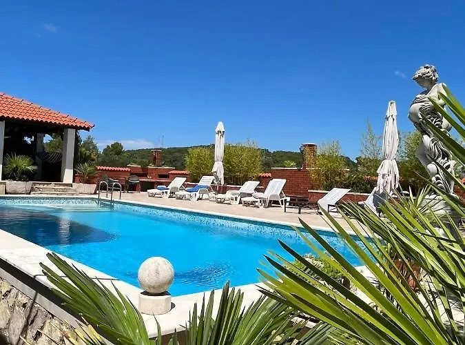 Lägenhet Gorana With Swimming Pool Jelsa (Hvar)