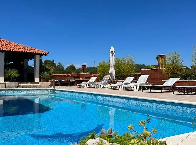 Gorana With Swimming Pool Jelsa (Hvar)